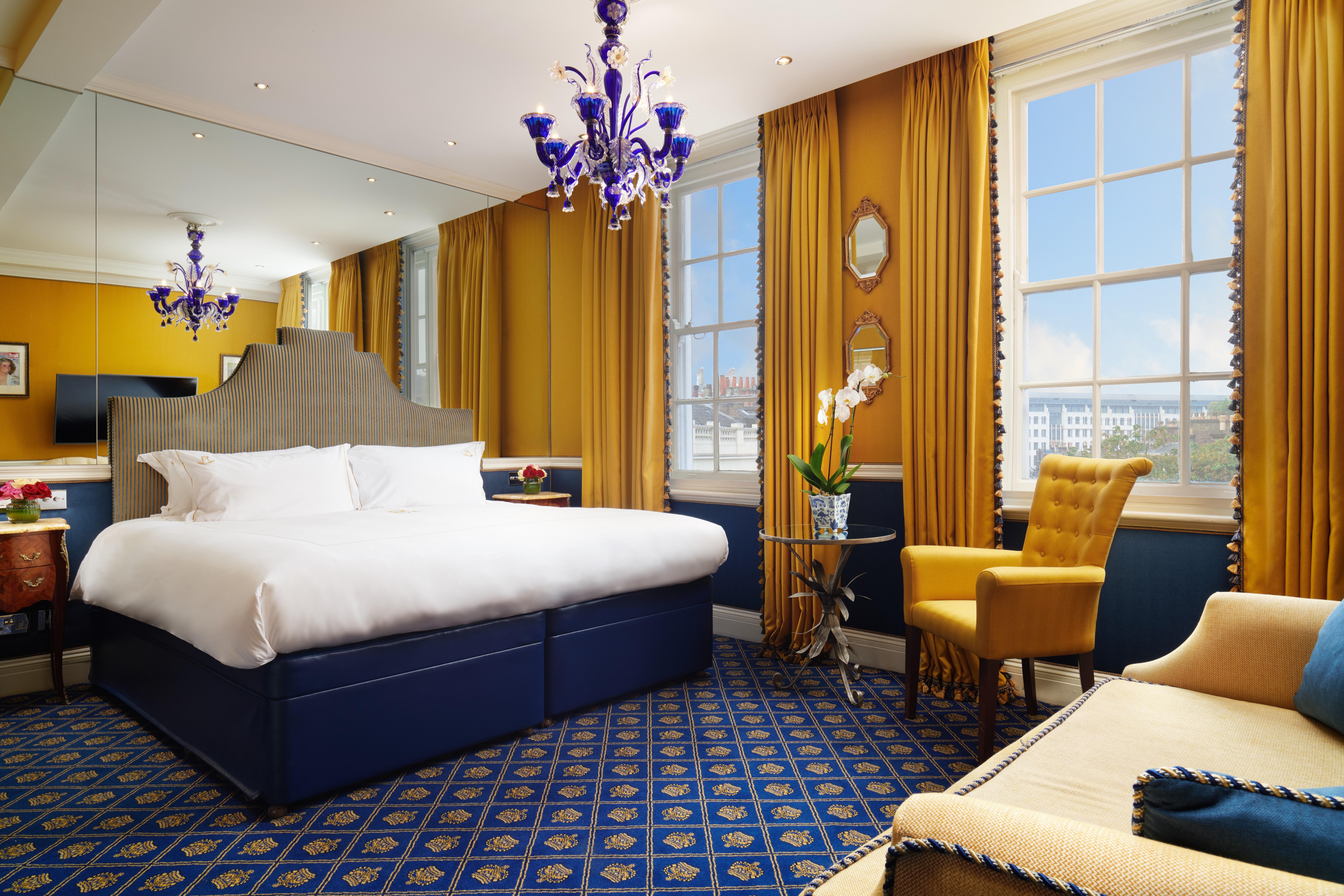 Rubens At The Palace London Luaran gambar A suite at the Savoy