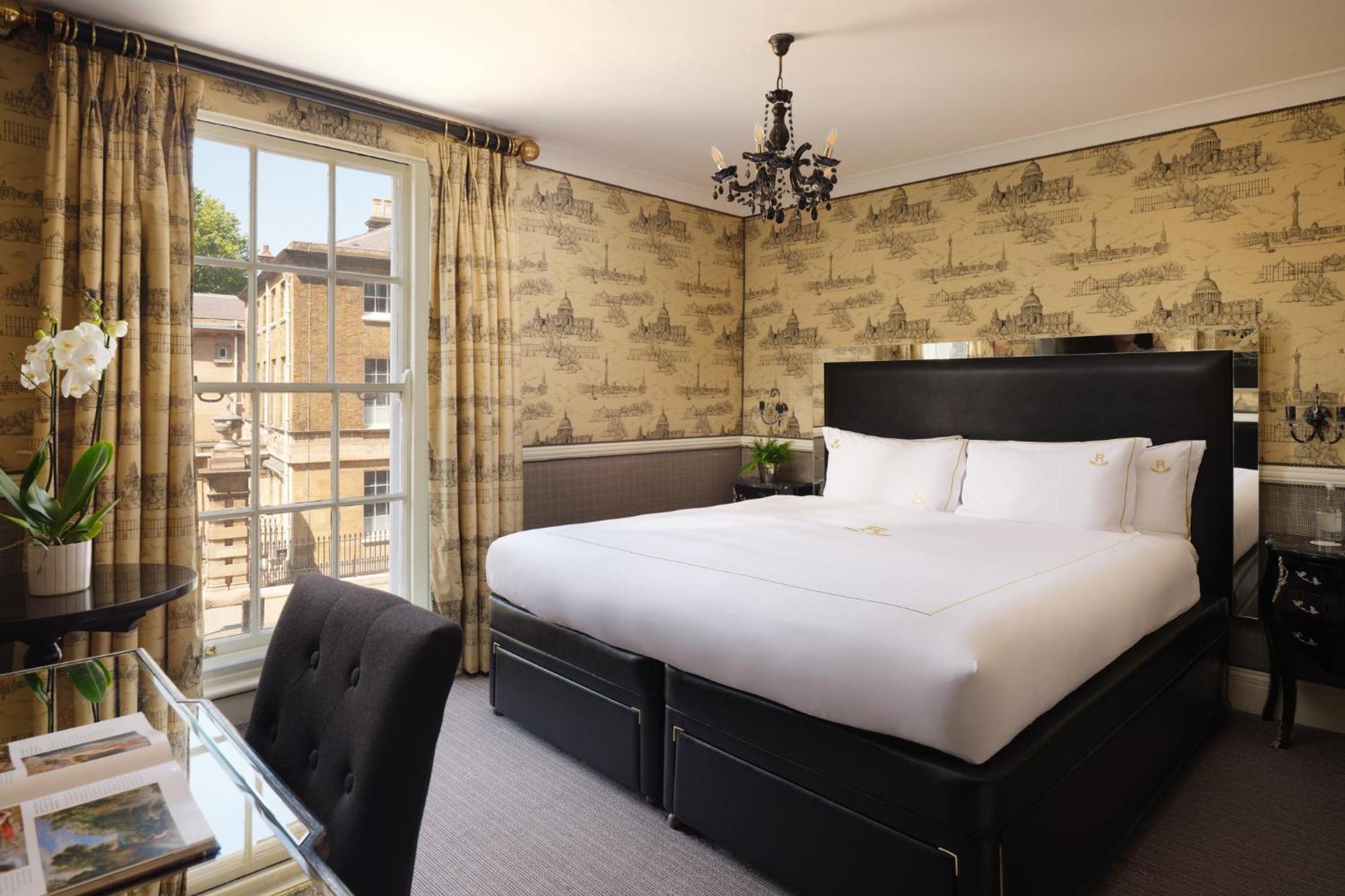 Rubens At The Palace London Luaran gambar A room at the hotel
